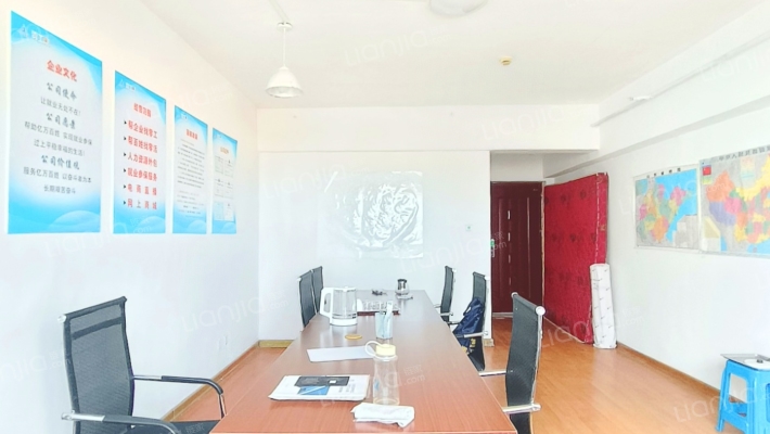 蓝博湾小区二手房实景图