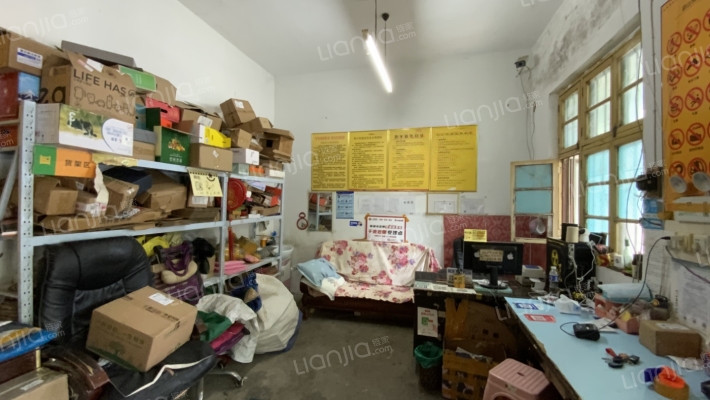 解放路南段二手房实景图