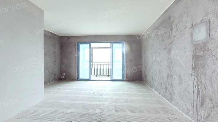 信达斓郡二手房实景图