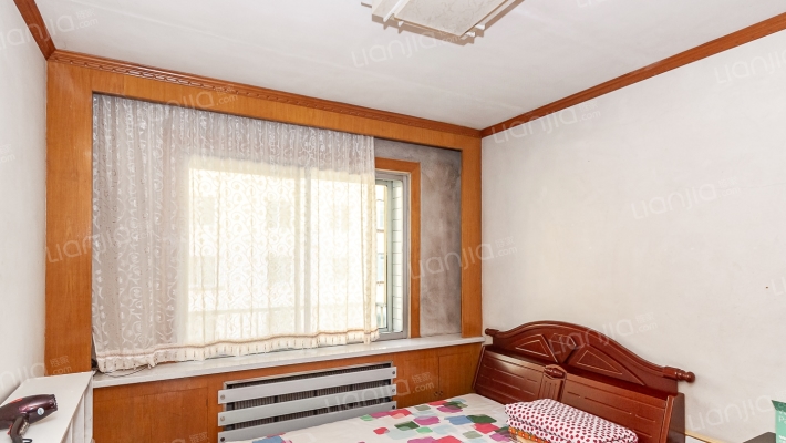 宏洋新兴小区二手房实景图