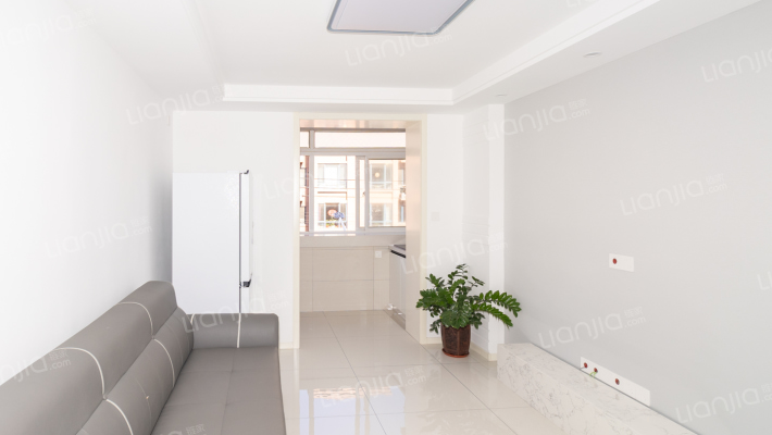 白房二社区二手房实景图