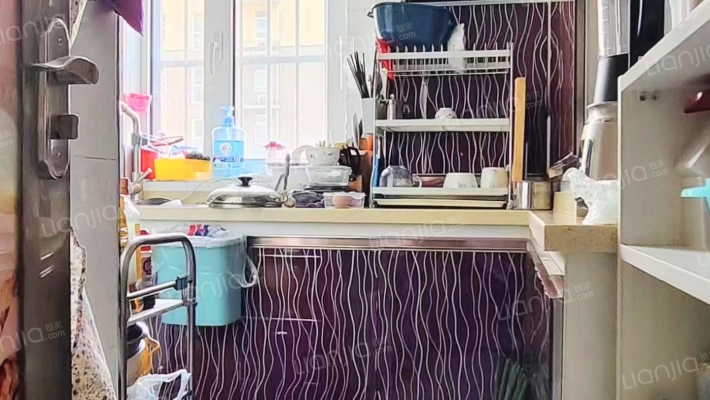 四中，南关，低总价，房本满二 ，配套齐全，好出租-厨房