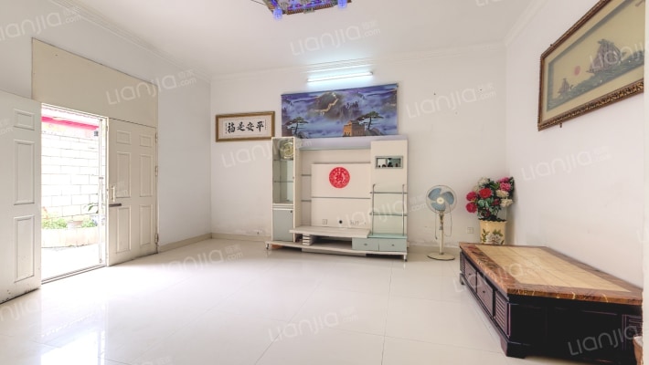 濠头村新邨大街二手房实景图