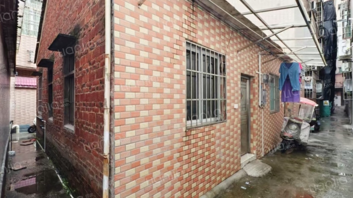 冲表新村二手房实景图