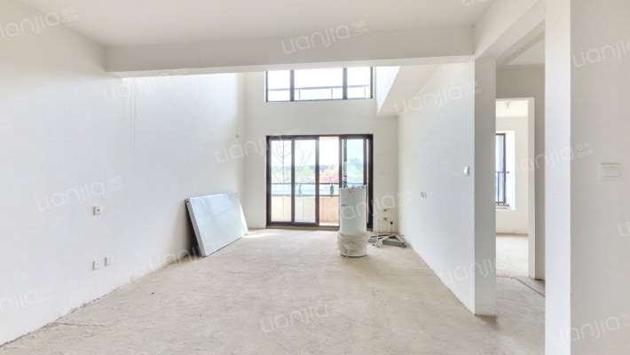 富力山二手房实景图