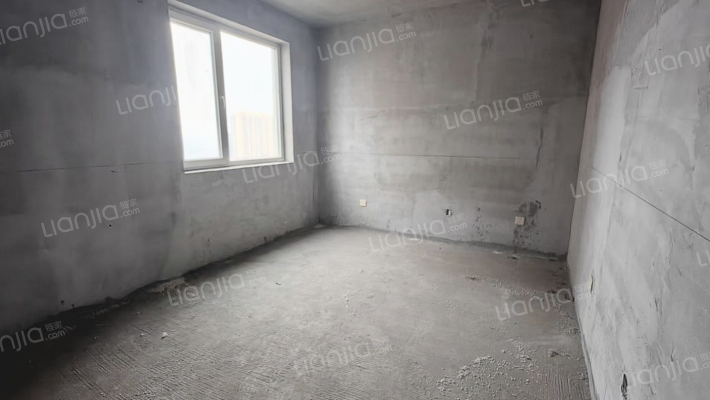 双塔片区，正规一居，毛坯随意装修。房本满二。-卧室