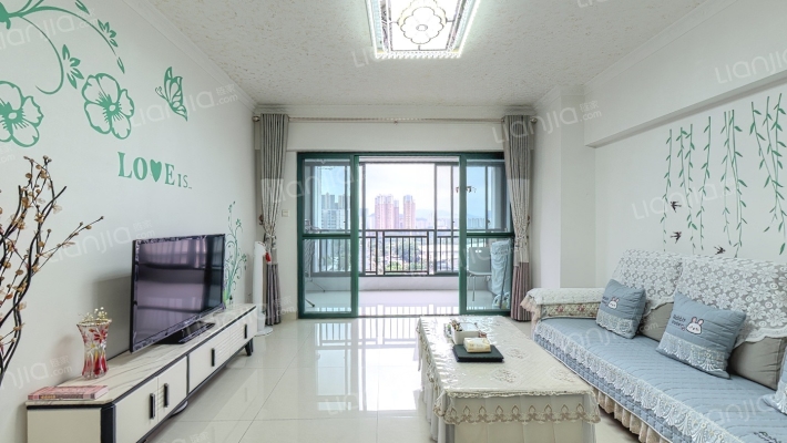 加州阳光二手房实景图