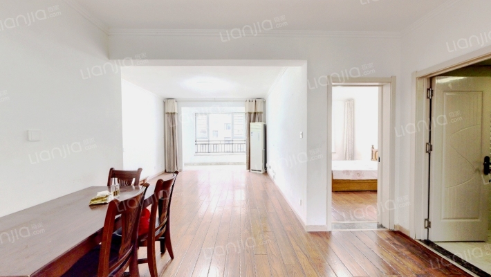 蓝堡湾一期艺镜天柱社区二期二手房实景图