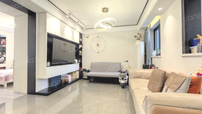 白鹤小区二手房实景图