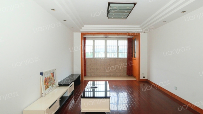 军分区宿舍二手房实景图