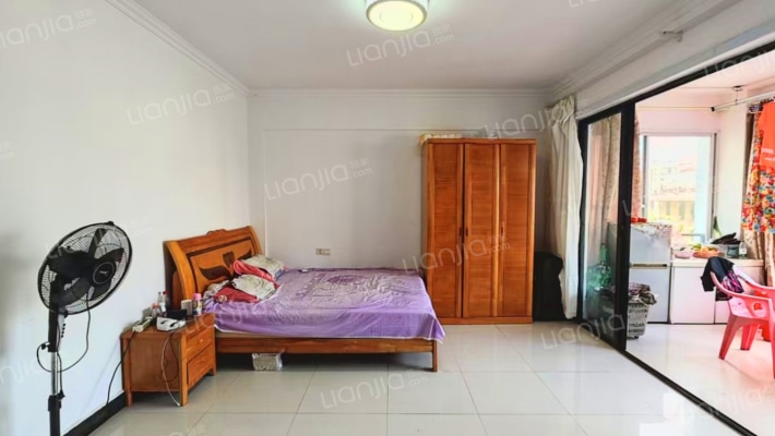 山水云间二手房实景图