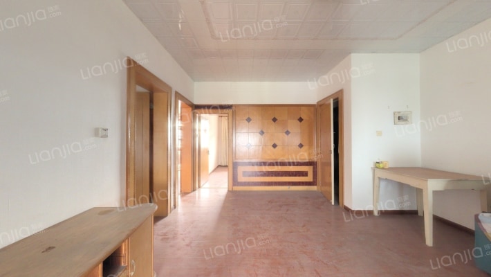 玩具厂宿舍楼二手房实景图