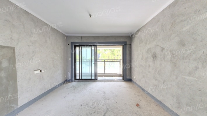 雅居乐国际花园三期二手房实景图