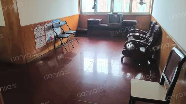 公交公司家属房二手房实景图