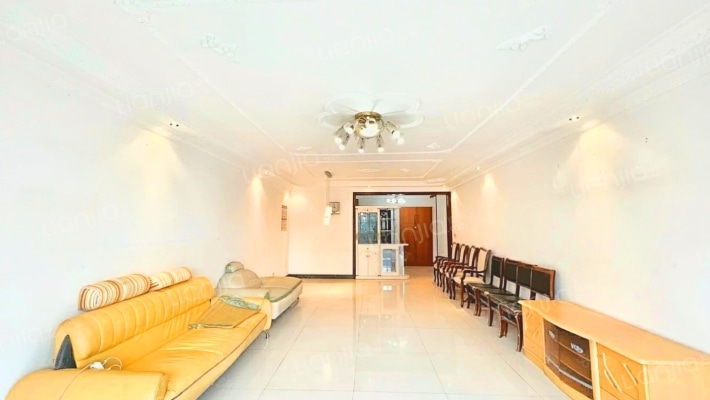 西湖佳苑二手房实景图