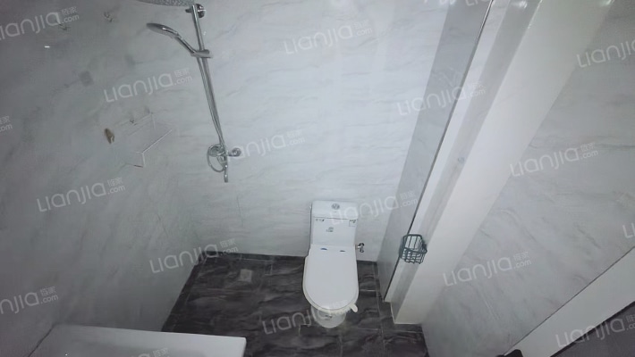 惠友荷园精装南北通透三居诚意出售-卫生间