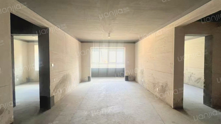 铂翠城二手房实景图