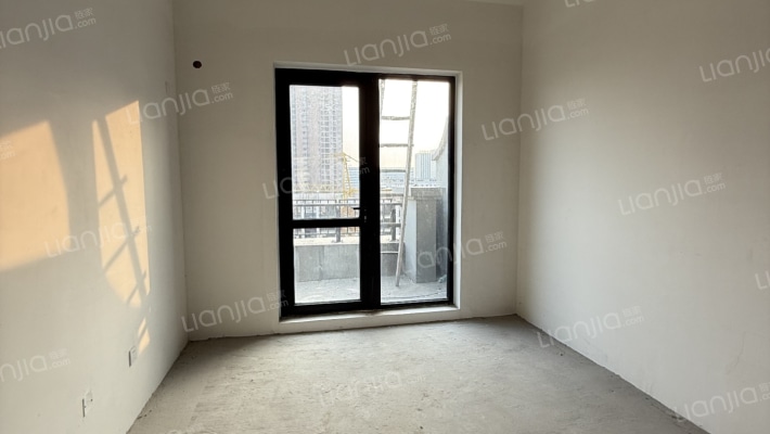 鸿坤理想尔湾 4室2厅 南 北-卧室D