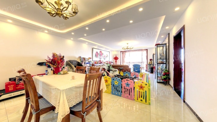 蓝天苑二手房实景图