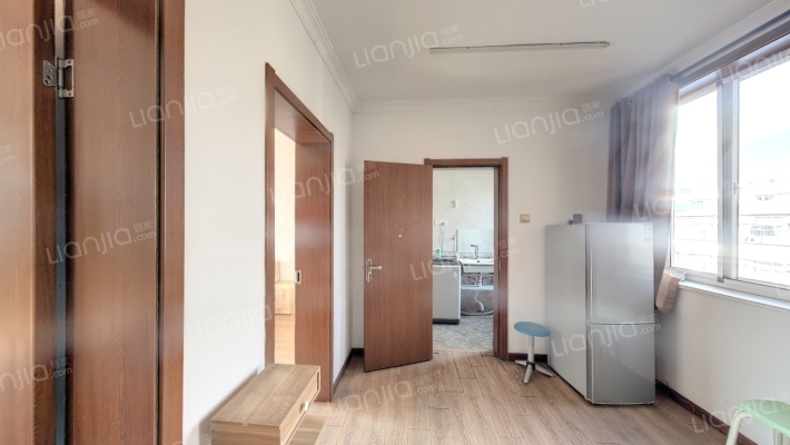 青年西路二手房实景图