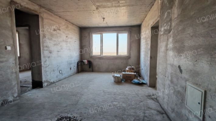 温莎假日二期高层公寓 3室1厅 南 北-客厅