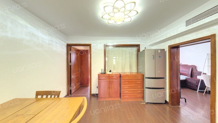 西总布胡同55号院二手房实景图