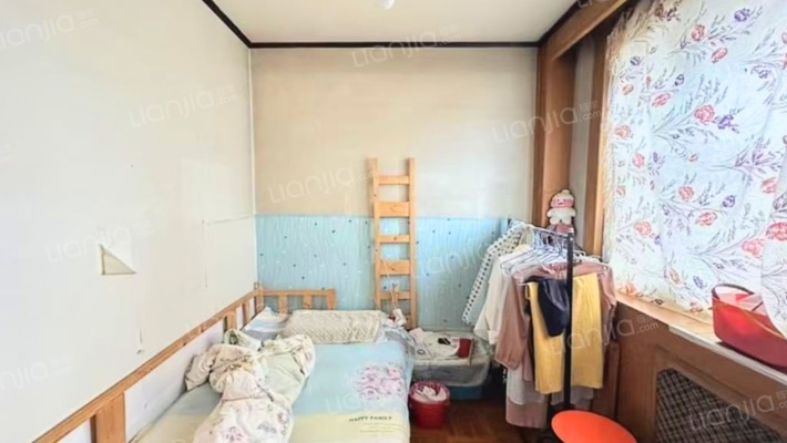 紫荆小区 2室2厅 南 北-卧室B