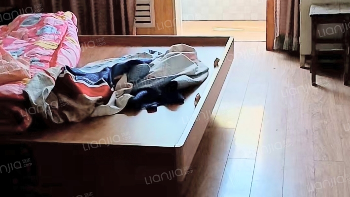 团结小区环境优美，标准现房，即买即住-卧室A