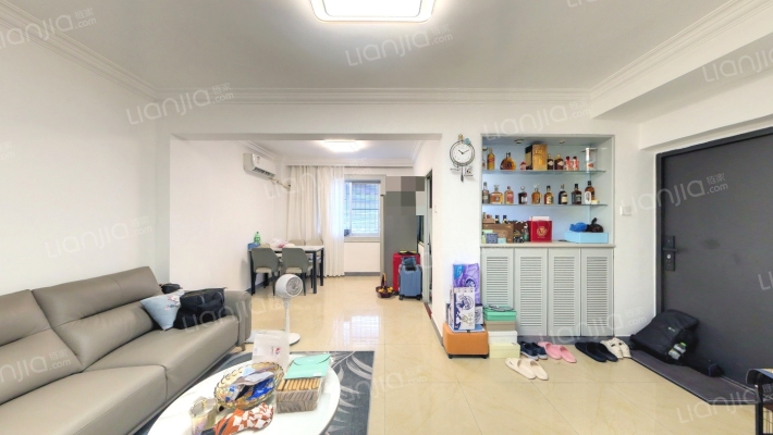 白马河新村二手房实景图