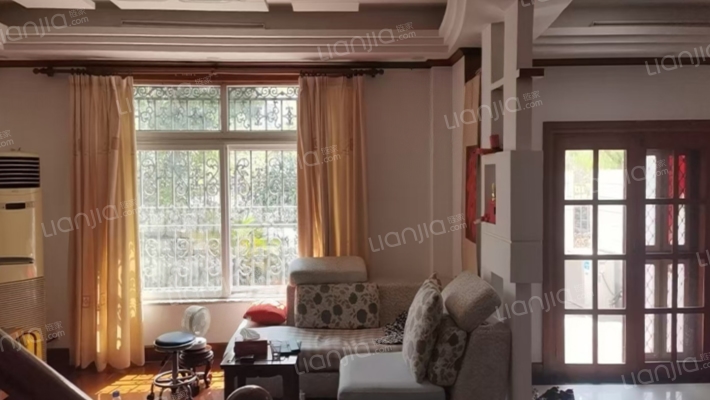 金马花苑北区二手房实景图