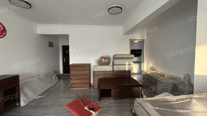 华阳路集中供暖电梯房 中高楼层，三居室-餐厅