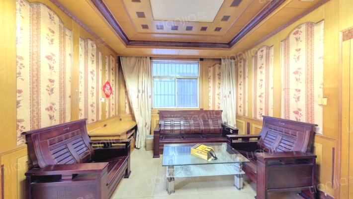 东门建银商住楼二手房实景图