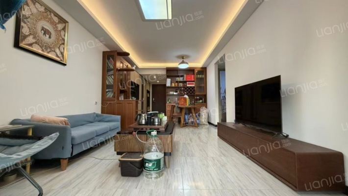 万科中天城市花园二手房实景图