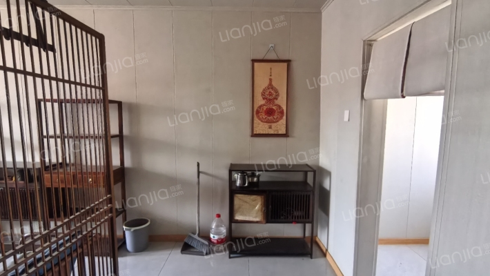 精装基本未住，南北通透户型方正-客厅