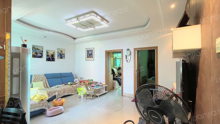 华泰小区二手房实景图