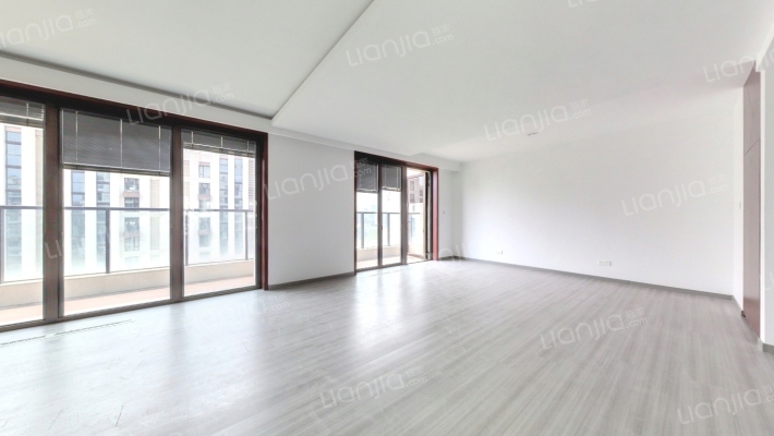 海玥花园B区二手房实景图