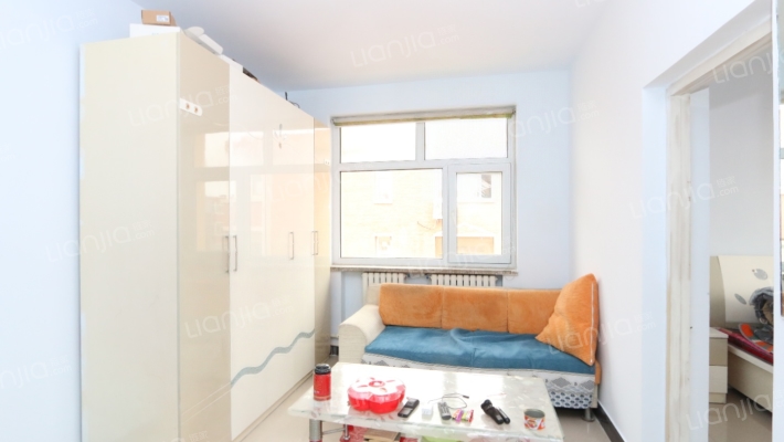 炸子市街9号院二手房实景图