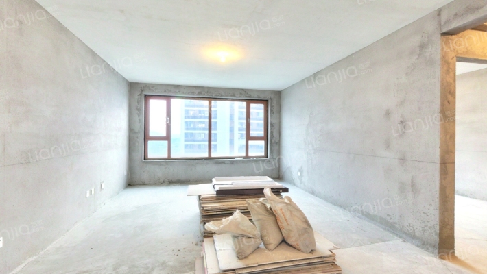 天鸿海悦礼二手房实景图