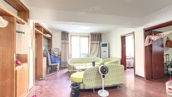 唐岛湾B组团二手房实景图