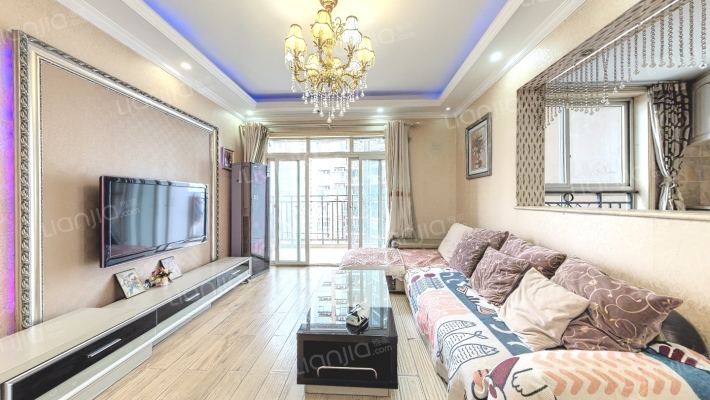 名门山庄二手房实景图