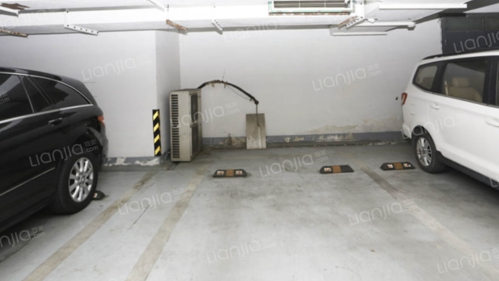 万城新天地二手房实景图