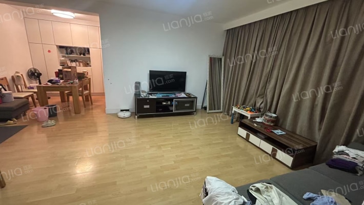 古鳌中心小区二手房实景图