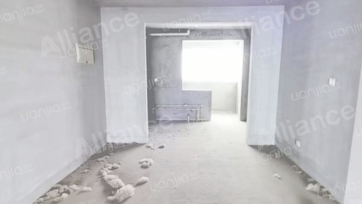 房子格局好 南北通透 2梯2户 采光无遮挡 安静宜居-餐厅