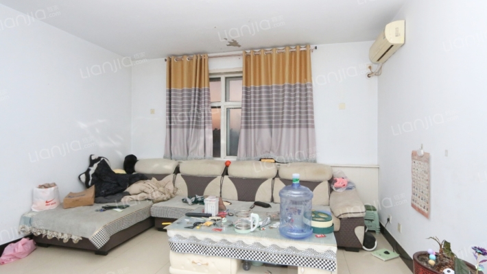 雅竹小区二手房实景图