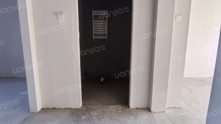 大社区 南北通透 好楼层 采光视野好 北京公交直达小区-卫生间