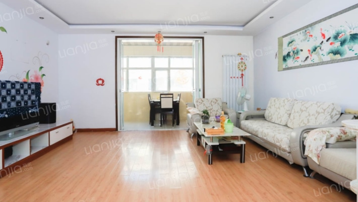 先锋住宅小区二手房实景图