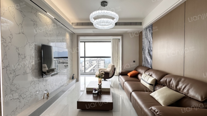 鲁能领秀城二期二手房实景图