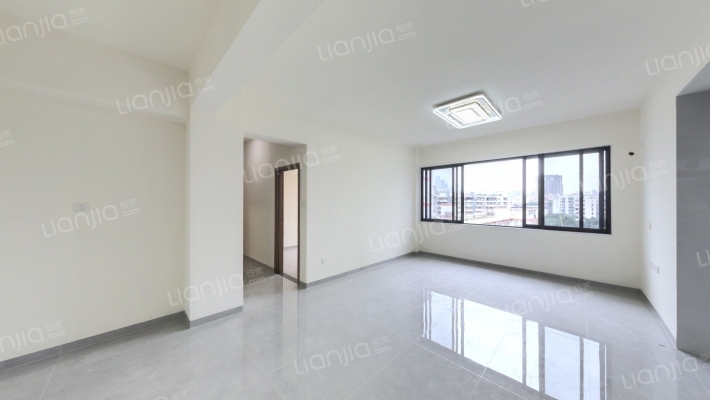 侨蕙花园二手房实景图