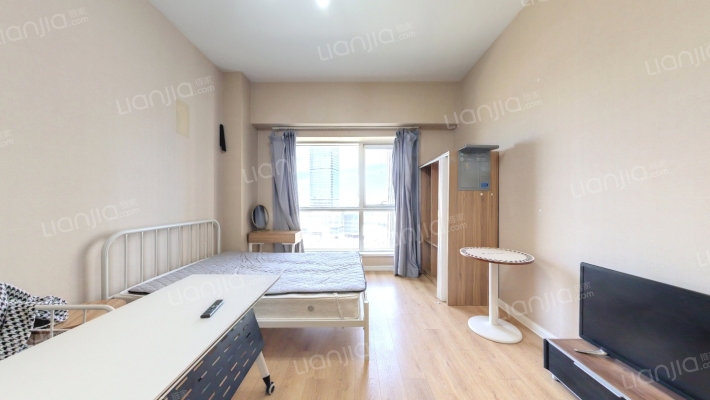 世界侨商中心二手房实景图