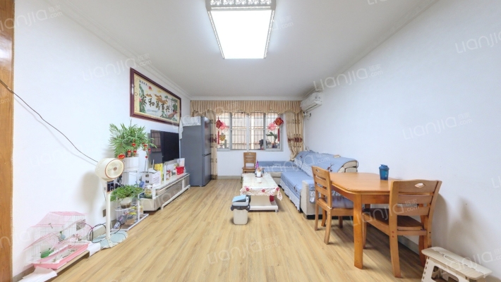 华创公寓二手房实景图